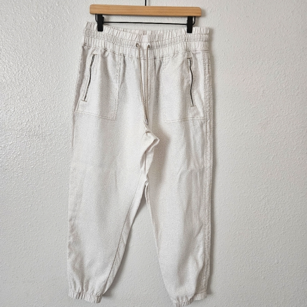 Athleta Women Cabo Linen Jogger 14 Micro Cheetah Print Pockets Athleisure Cream